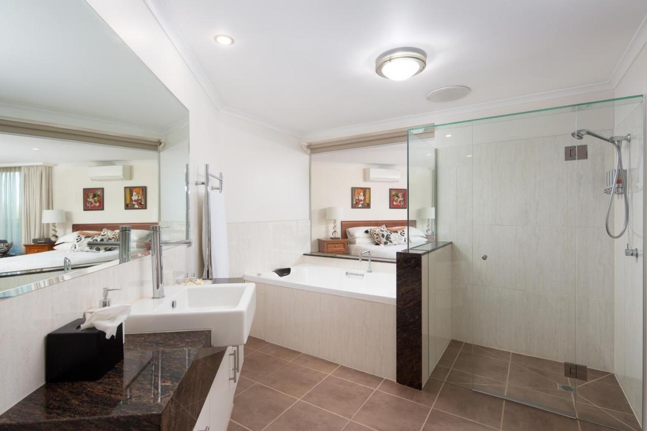 Luna Blu - Luxury B&B Rhyll Екстер'єр фото